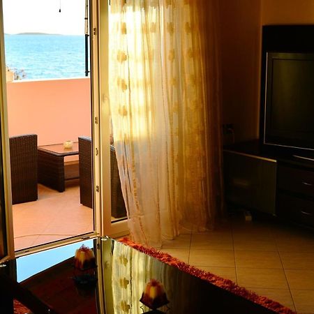 Sea View Luxury Apartment Платарія Екстер'єр фото