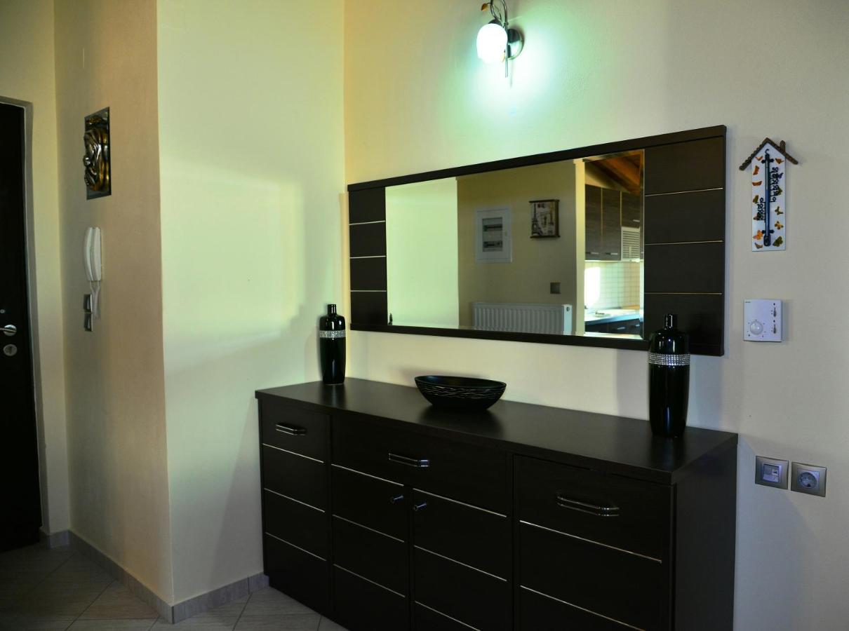 Sea View Luxury Apartment Платарія Екстер'єр фото